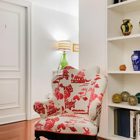 Pretaloger Verdi 18 Hotel apartamentowy Neapol