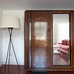 Aparthotel Pretaloger Verdi 18 Naples